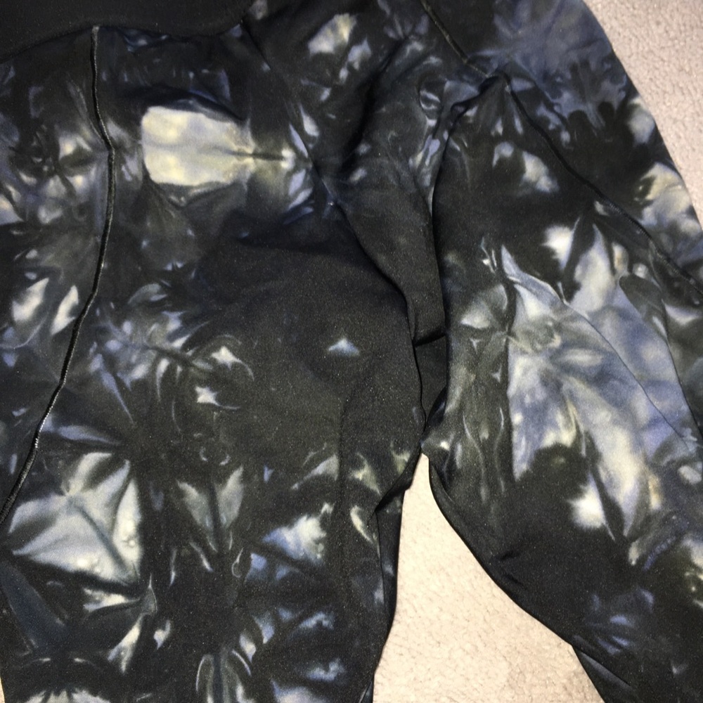 Adidas Parley Tie Dye Leggings - Picture 9 of 9